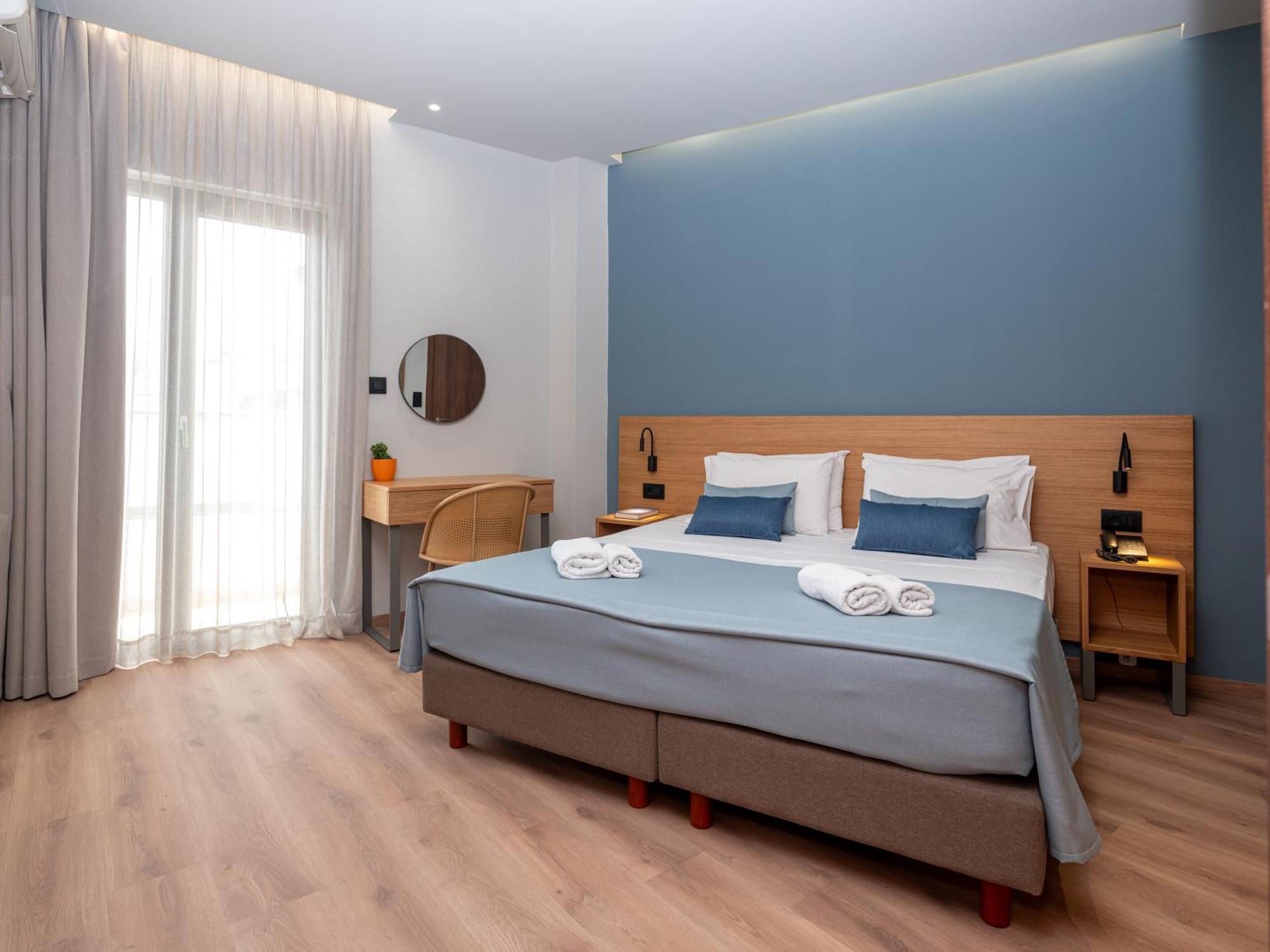 Athinaiko Hotel Heraklion Zewnętrze zdjęcie