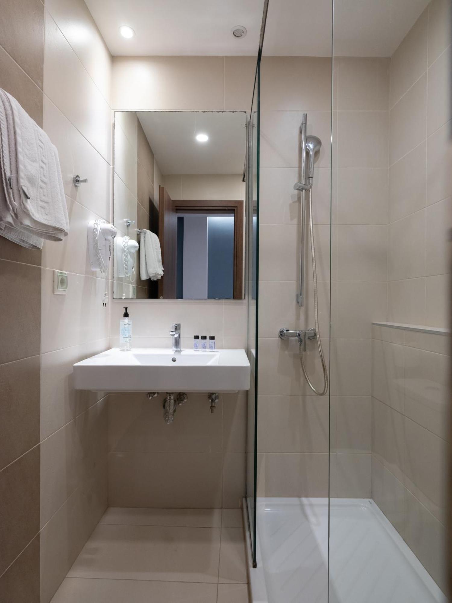 Athinaiko Hotel Heraklion Zewnętrze zdjęcie