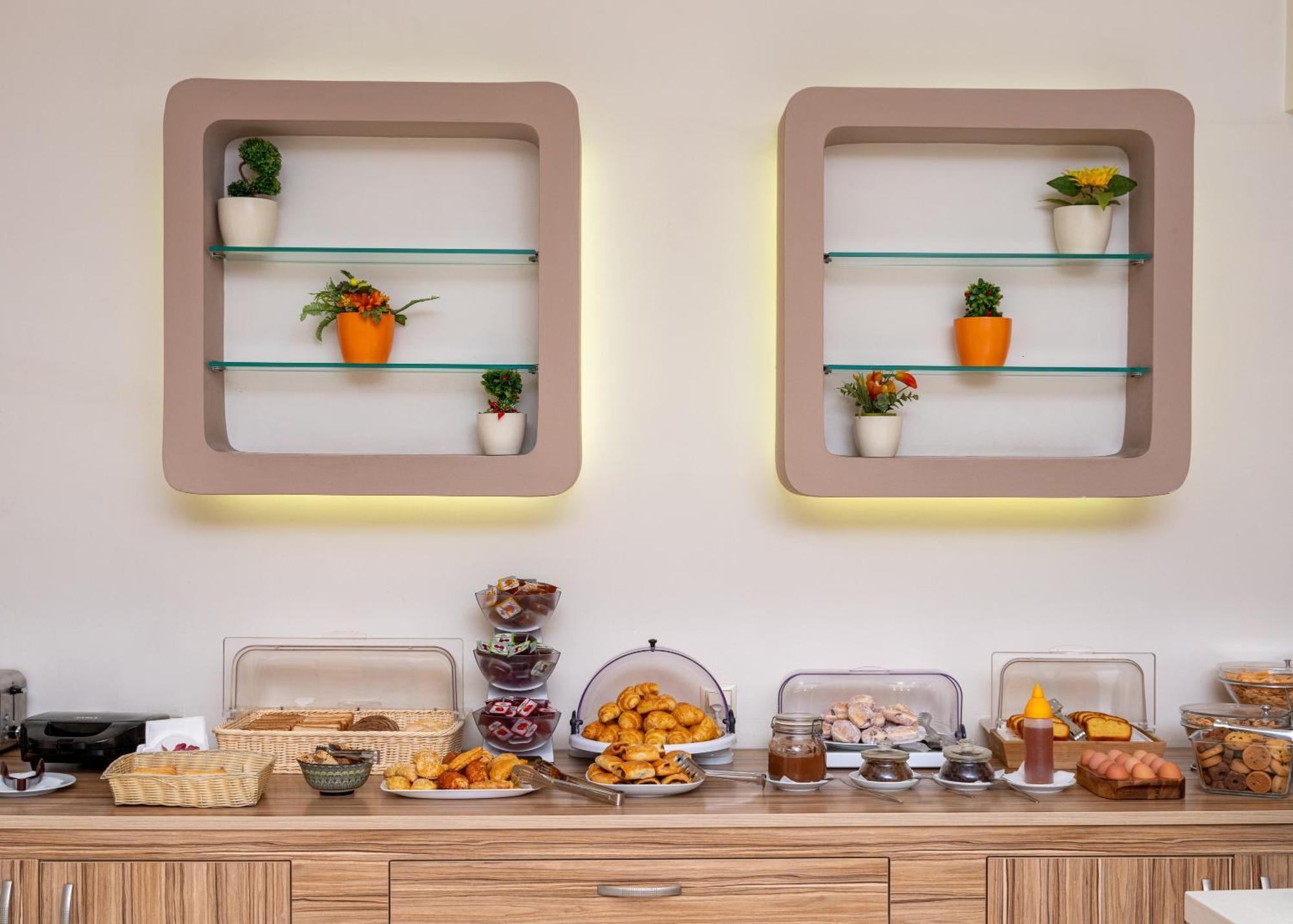 Athinaiko Hotel Heraklion Zewnętrze zdjęcie